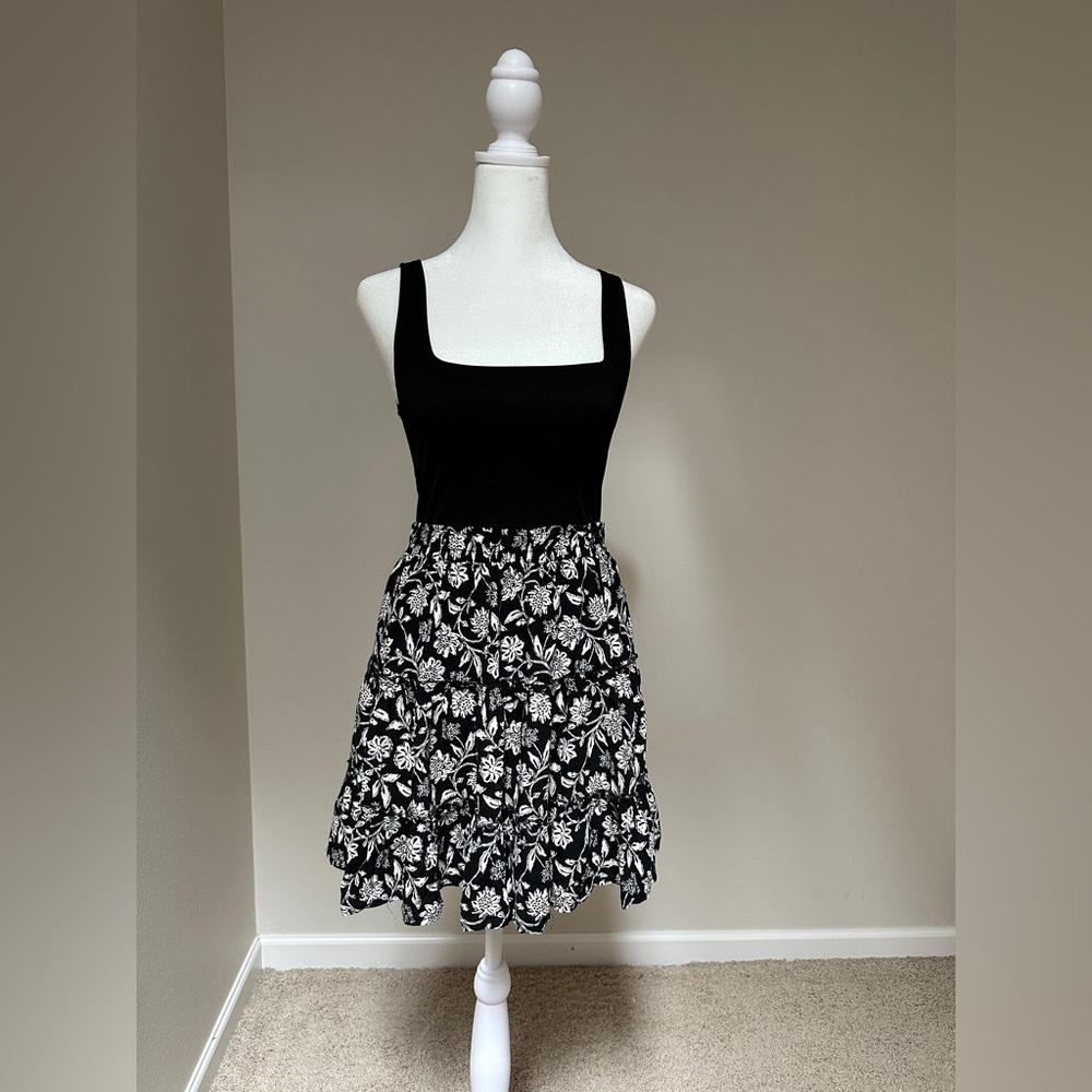 Rachel Zoe ruffle skirt - M.